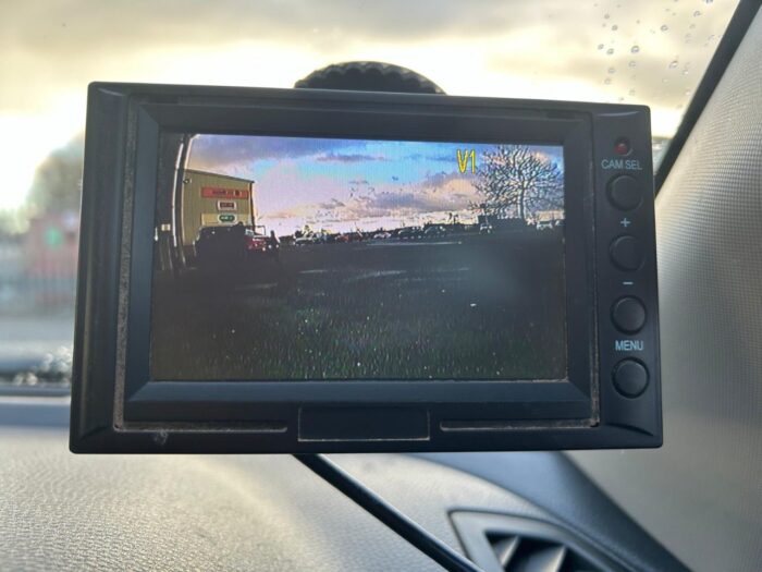 Isuzu D-Max DL20 - Image 20