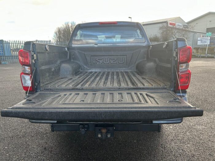 Isuzu D-Max DL20 - Image 10