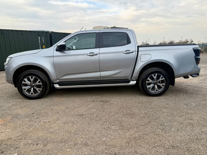 Isuzu D-Max DL40 - Image 6