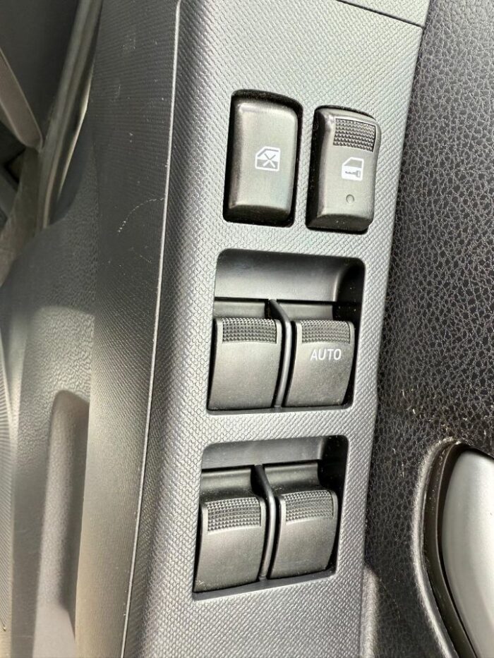 Isuzu D-Max Blade - Image 12