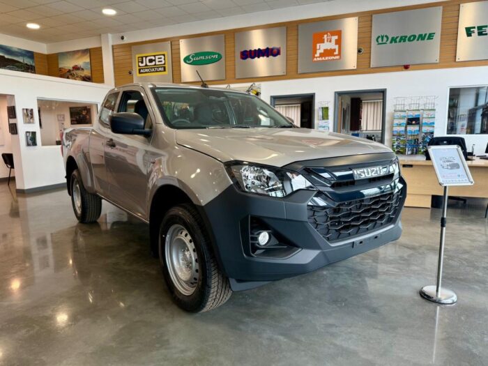 (BRAND NEW) Isuzu D-Max Utility Extended Cab Manual