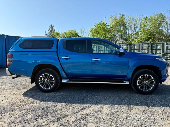 Mitsubishi L200 Barbarian - Image 6